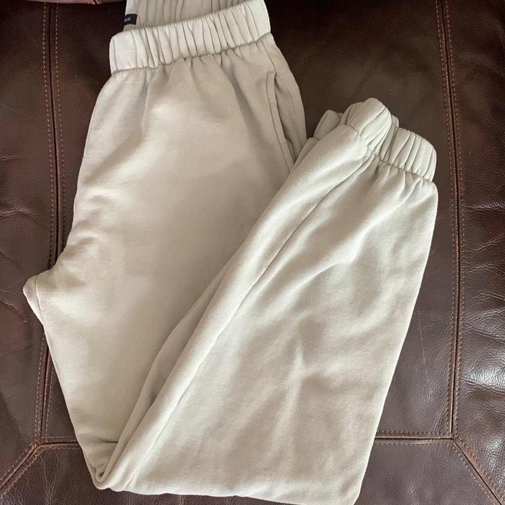 EUC Brandy Melville Rosa Sweatpants Mint Green O/S